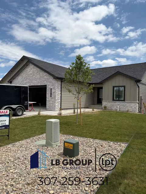 2485 Heathrow Ave, Casper, WY 82609