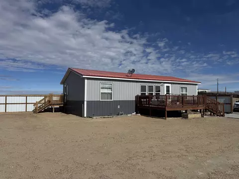 3858 Sand Drift Cir, Evansville, WY 82636
