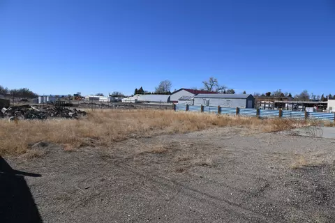 503 7th St, Wheatland, WY 82201