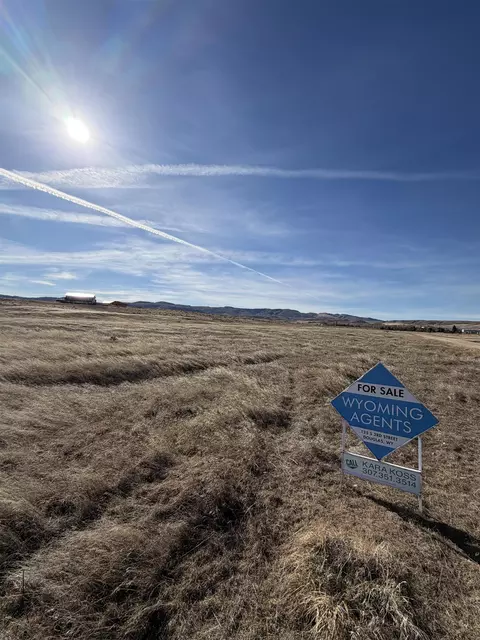 34 Sage Mdws, Glenrock, WY 82637