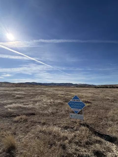 32 Sage Meadows Rd, Glenrock, WY 82637
