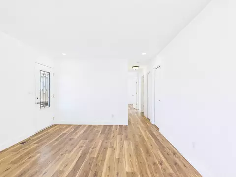 Living - 20 Glory Ln, Lander, WY 82520 photo 3 of 3