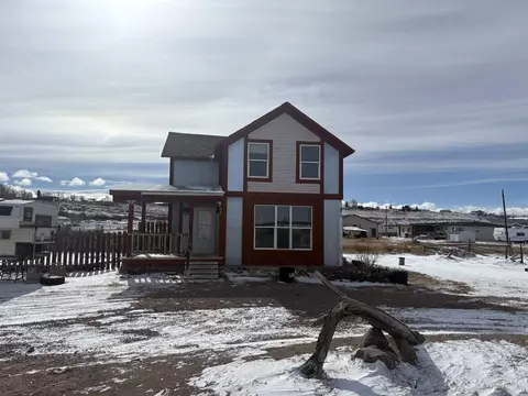 36 Brinton Rd, Lyman, WY 82937