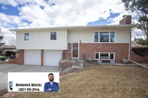 2153 W 42 St, Casper, WY 82604