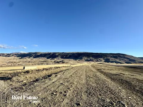 6195 Goldie Ln, Casper, WY 82604