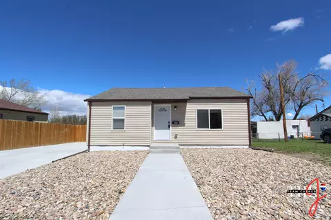 926 E 13th St, Casper, WY 82609