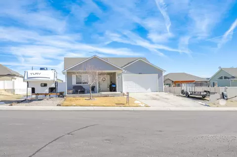 235 Daytona Dr, Rock Springs, WY 82901