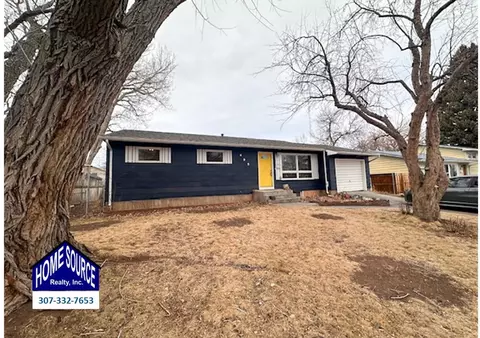 695 N 9th St, Lander, WY 82520