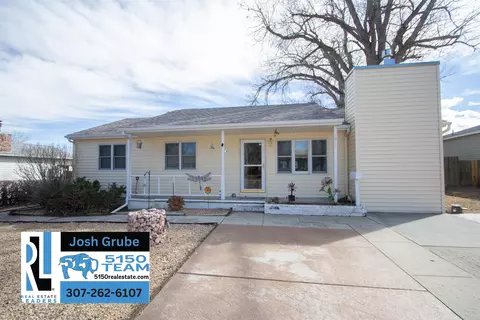3045 E 4th St, Casper, WY 82609 photo 1