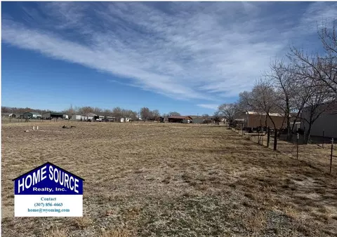 51 Farview Cir, Riverton, WY 82501