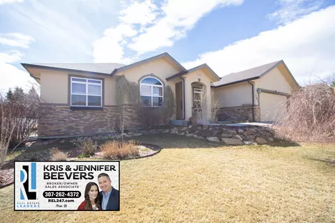 4521 E 22nd St, Casper, WY 82609