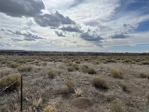 13 Bluemel Ranch Rd, Granger, WY 82934