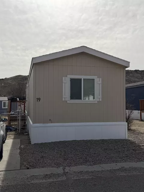 1660 Blair Apt 19 Ave, Rock Springs, WY 82901