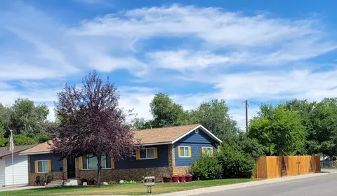 301 N 15th E, Riverton, WY 82501
