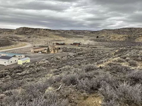 1 Knezovich Ln, Superior, WY 82945