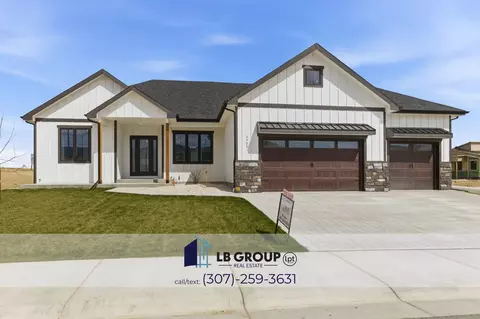 2704 Berkshire Way, Casper, WY 82609