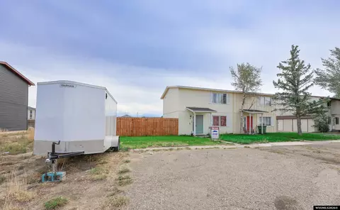 3280 Roosevelt Way #A, Rock Springs, WY 82901