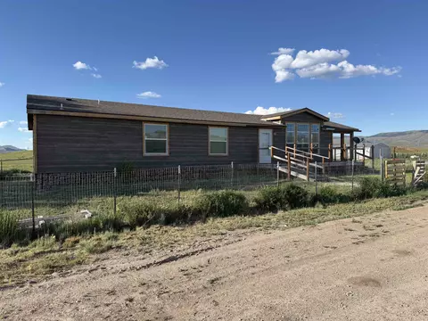 195 Thompson Cir, Cokeville, WY 83114
