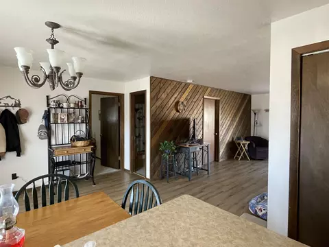 1516 Warm Springs Dr, Dubois, WY 82513