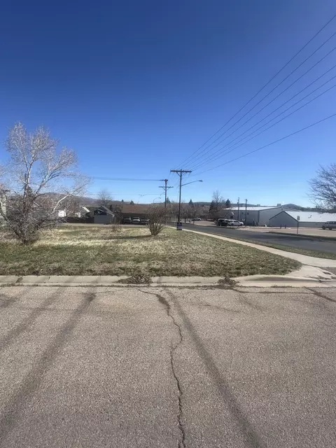 612 Uinta St, Evanston, WY 82930