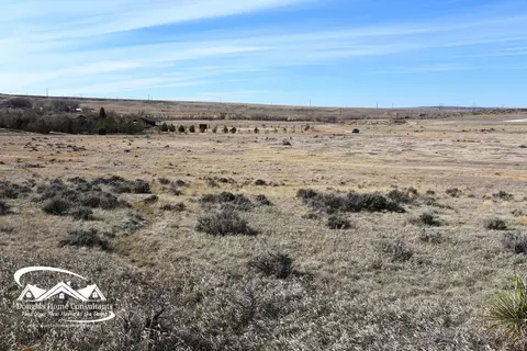 17 Bronze Wood Rd, Glenrock, WY 82637