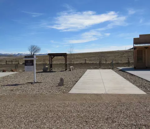 9 Red Vista Village Dr, Ten Sleep, WY 82442