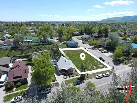 1002 E 10th St, Casper, WY 82601