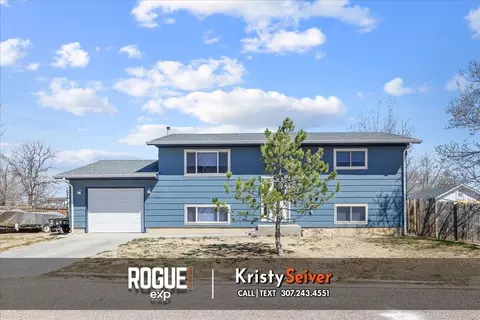4935 Antelope Dr, Bar Nunn, WY 82601