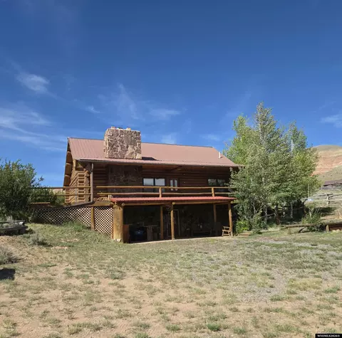 1404 Warm Springs Dr, Dubois, WY 82513