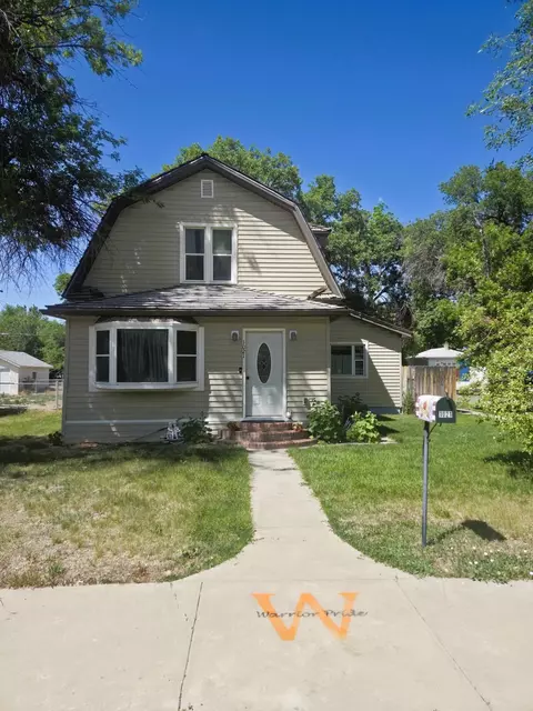 1021 Culbertson Ave, Worland, WY 82401