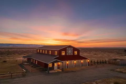 3151 Broken Trail Dr, Casper, WY 82601