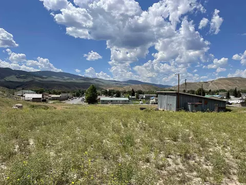 1 Hough St, Dubois, WY 82513