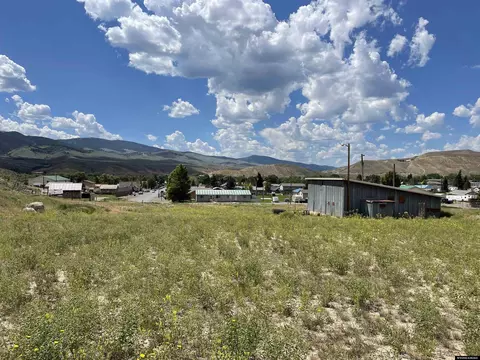 1 Hough St, Dubois, WY 82513