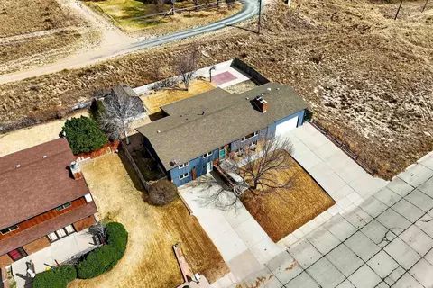 231 Hillcrest Dr, Torrington, WY 82240