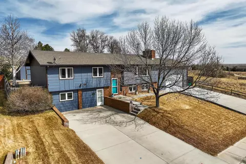 231 Hillcrest Dr, Torrington, WY 82240