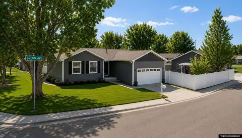 2290 Gregg Ave, Worland, WY 82401