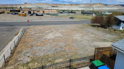1010 Mountain View St, Green River, WY 82901