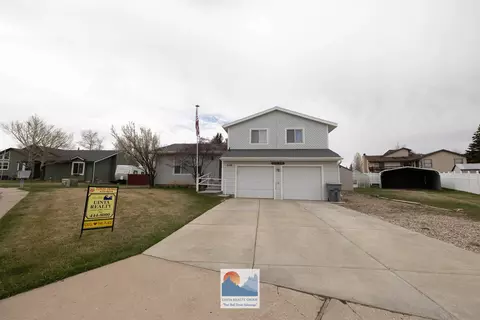 219 Marble Dr, Evanston, WY 82930