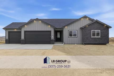 6570 Meadow Wind Way, Mills, WY 82644