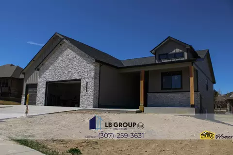 1072 Cornwall St, Casper, WY 82609