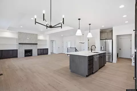 Living - 1072 Cornwall St, Casper, WY 82609 photo 5 of 5