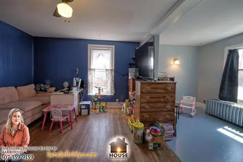 Living - 336 Eugene St, Lander, WY 82520 photo 2 of 2
