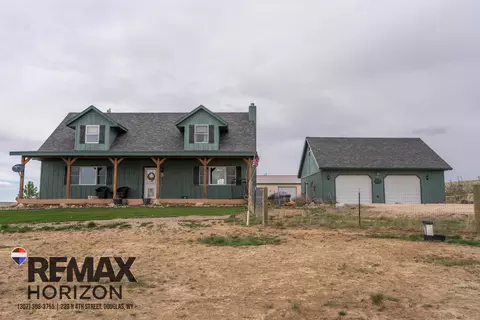 9 Clearview Rd, Douglas, WY 82633