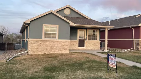 1945 Oakcrest, Casper, WY 82601
