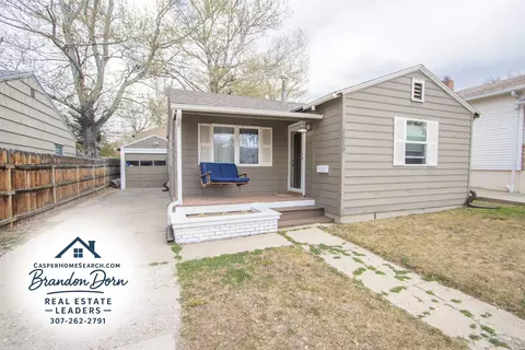 1619 S Cedar St, Casper, WY 82601