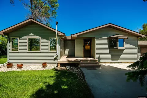 157 Upper Prairie Dog Rd, Banner, WY 82832