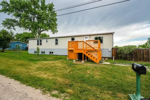 210 Mckinney St, Buffalo, WY 82834