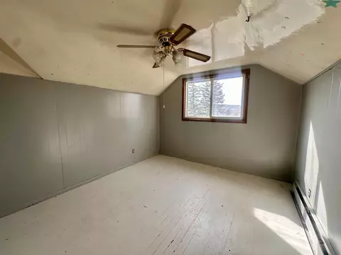Bedroom - 809 Beech Ave, Kemmerer, WY 83101 photo 5 of 5