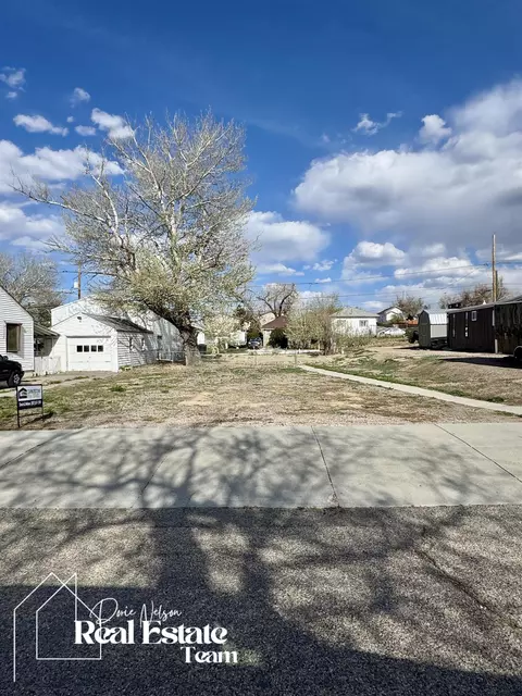 1037 S Cedar St, Casper, WY 82601