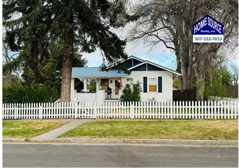 115 W Lincoln Ave, Riverton, WY 82501